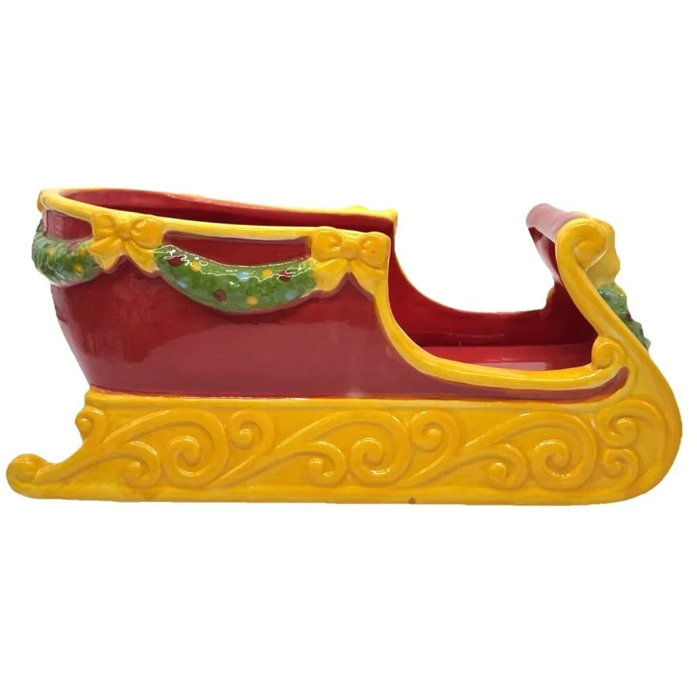 Temptations By Tara Holiday Centerpiece Sleigh w/4 Xmas Gift Place‎ Card Holders